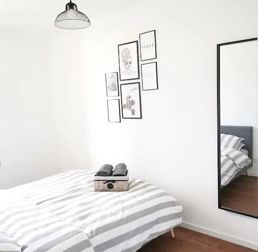 Le Gourmand *t2 Apartmán Lurdy